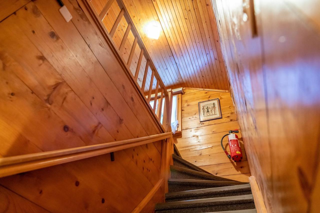 Chalet Bambi "Marchenhaft" Apartment Grachen Luaran gambar